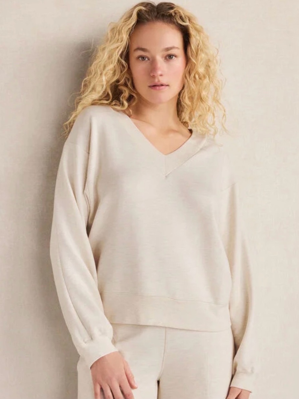 Haven Well Within XXL Soft Knit V-Neck Top Cream New With Tags